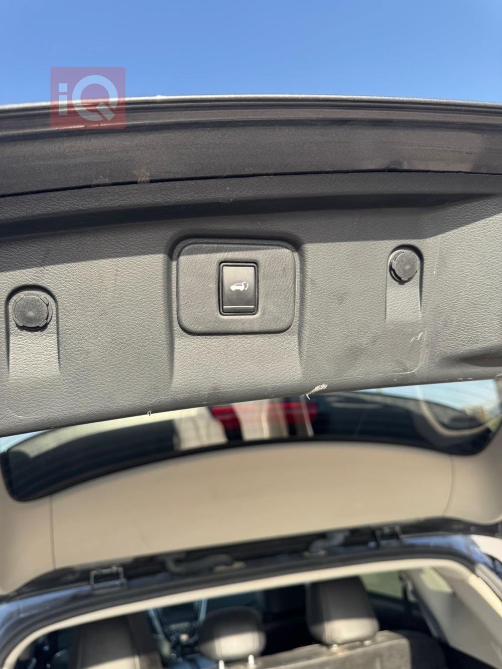 نيسان مورانو